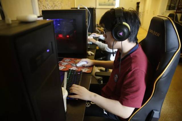 压迫回合与 压迫回合与